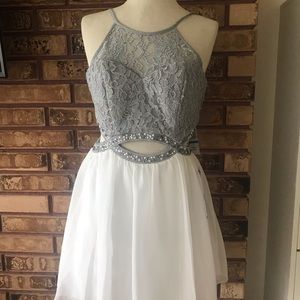 Dress to impress for night out, prom etc.